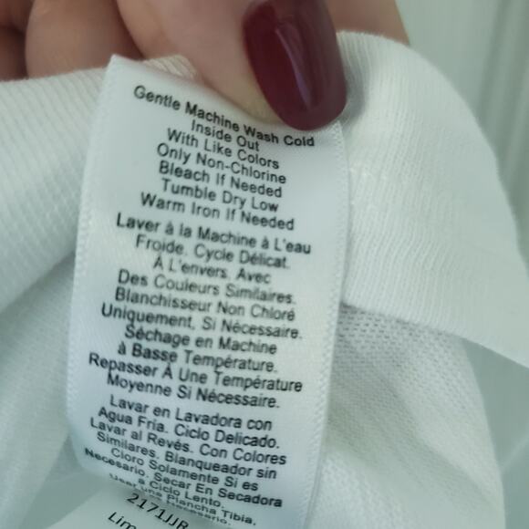 Nation LTD Optic White Traci Bubble Sleeve V-Neck Tee M NWT Bubble Sleeve Flirty - Picture 11 of 13